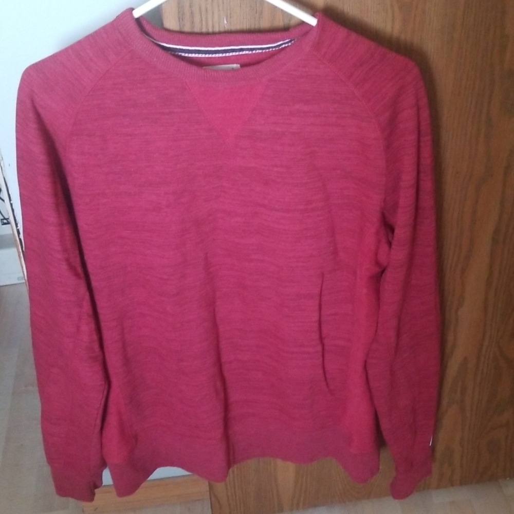 Long sleve sweater